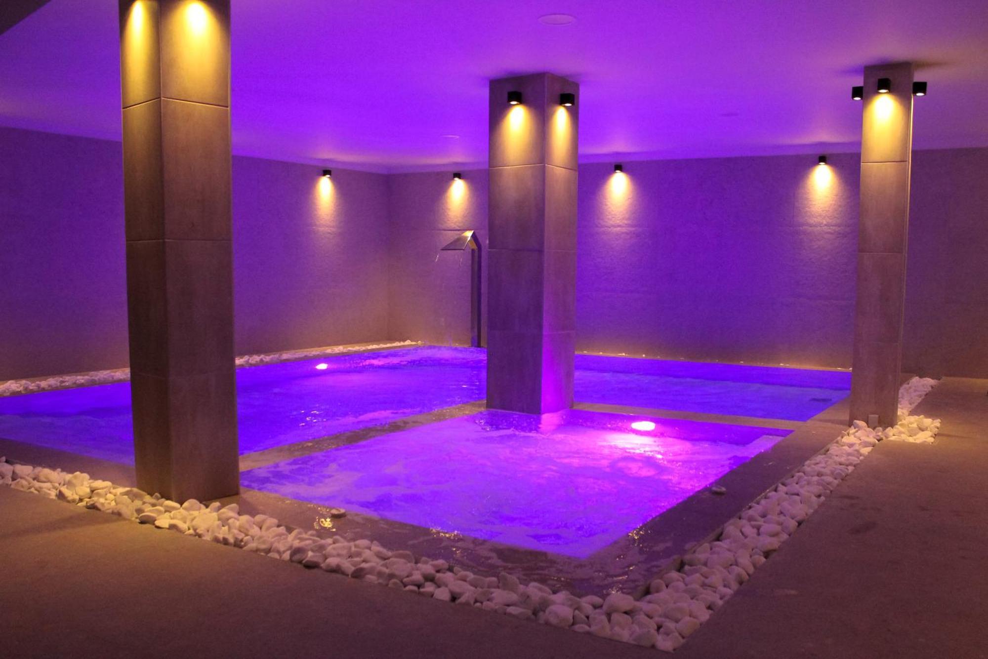 Urbanbay Hotel & Spa Kavála ภายนอก รูปภาพ